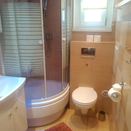 Apartmán Przy Wroclawskim Stadionie *