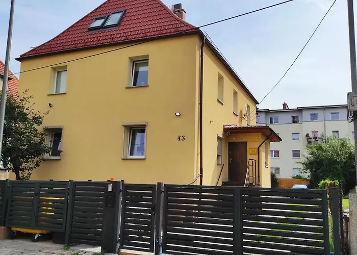 Przy Wroclawskim Stadionie Apartment *